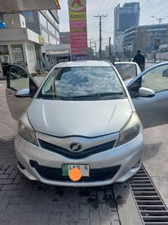 Toyota Vitz 2016