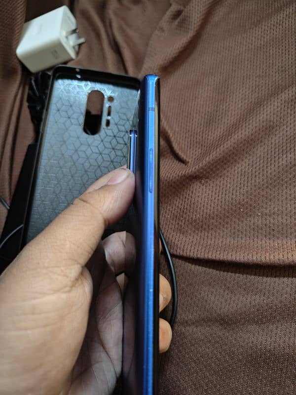 OnePlus 8 pro 12/256 blue color PTA approved 7