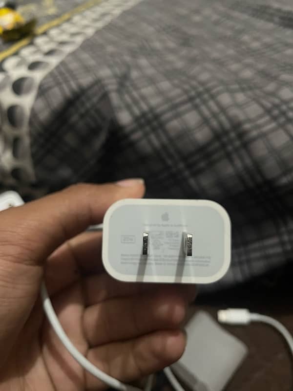 Apple orignal charger 1