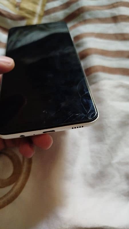 Samsung A12 4/64 for sale! 2