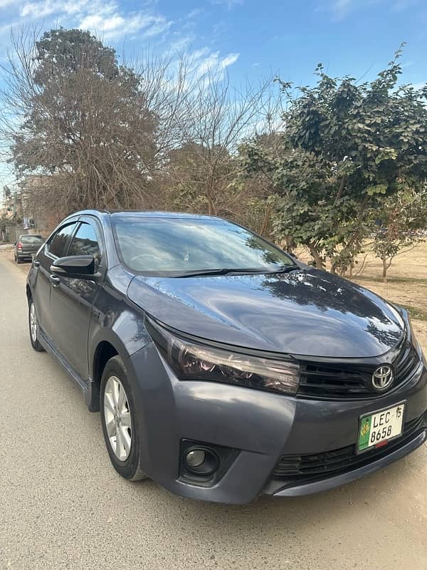 Toyota Altis Grande 2015 5