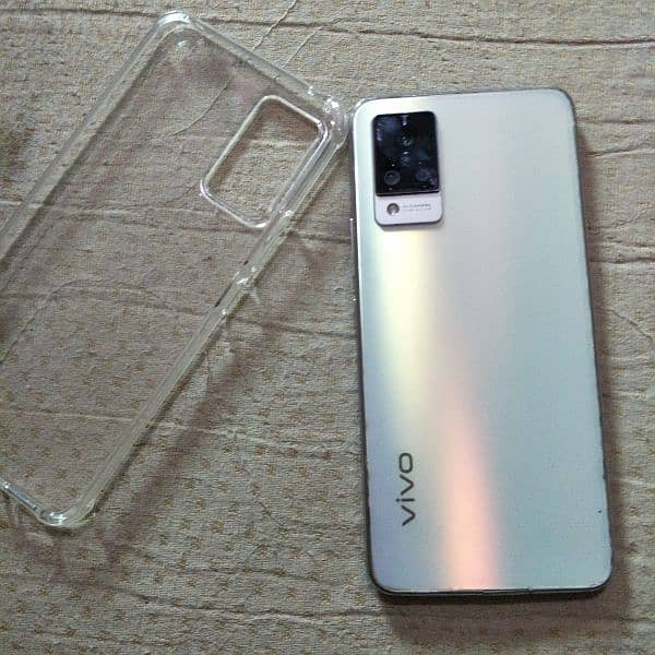 vivo v21 8.128 4