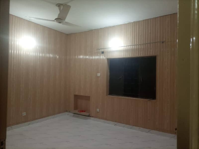 01 KANAL DESIGNER LUXURY UPPER PORTION AVAILABLE FOR RENT 2