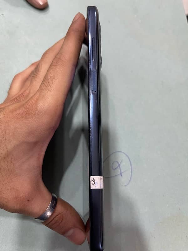 Moto G stylus 5g 6/128 PTA Approved 4