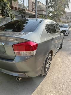 Urgent Sell Honda City aspire auto 1.5