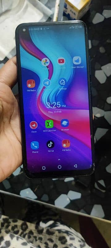 infinix 4/64 for sale no box no chargers 2