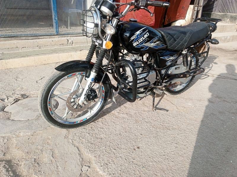 Suzuki 250 3