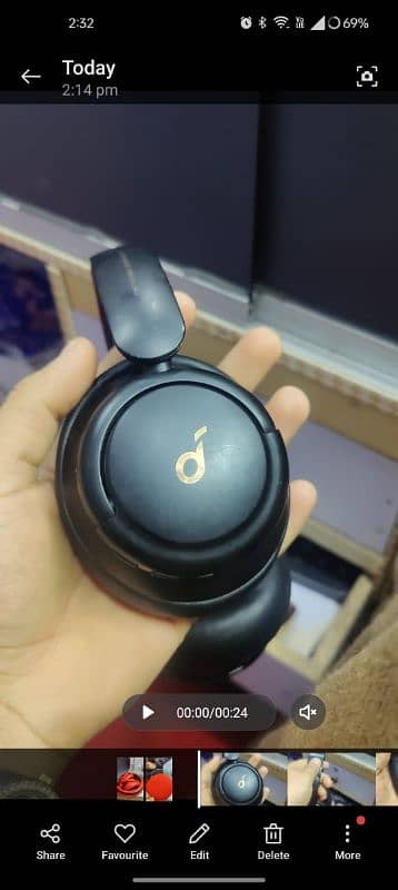 headphone 2