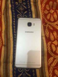 Samsung galaxy c7 4/32 all phone ok koi msla nhi halqa sa glas break h