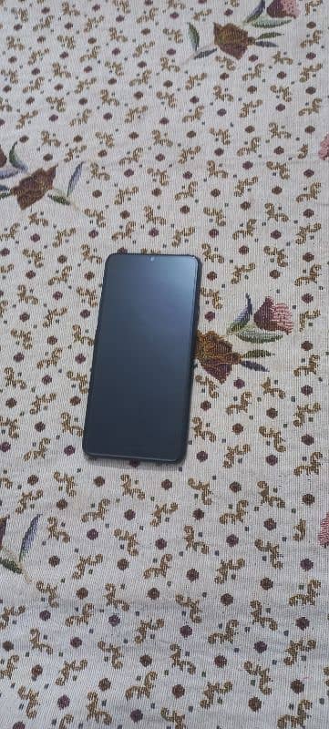 samsung galaxy  a20s non pta 10/10 came from uae 2