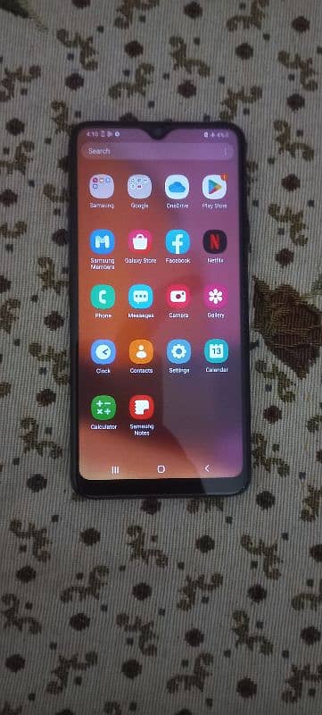 samsung galaxy  a20s non pta 10/10 came from uae 5