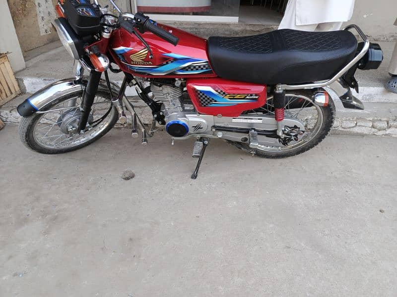 Honda 125 2024 model lush condition 4