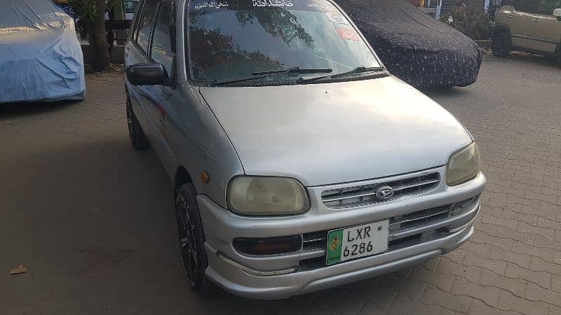 Daihatsu Cuore 2000 0