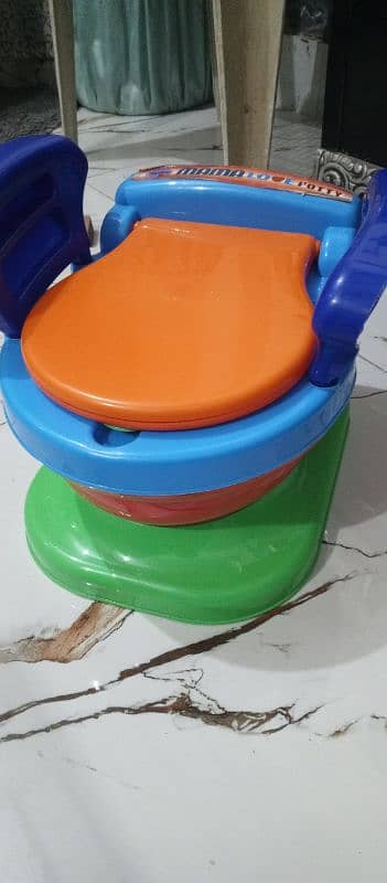 Baby potty trainer New DBA pack commode set urgent sale 0