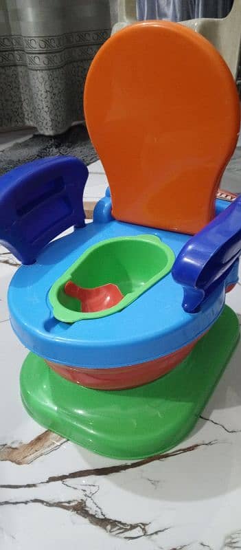 Baby potty trainer New DBA pack commode set urgent sale 4