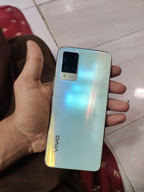 Vivo V21 8/128 2