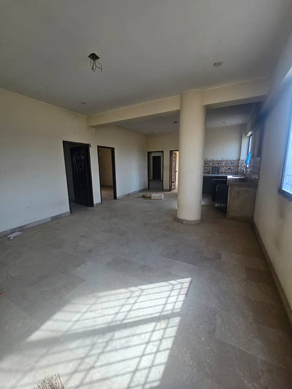 3 BED DD FLAT FOR RENT NORTH TOWN RESIDENCY PHASE 1 0