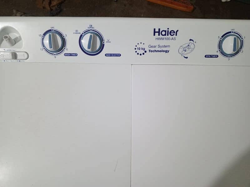 Urgent sell krni he haier washing machine 1