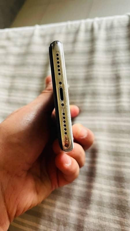 iphone X | 256GB | PTA APPROVED 3