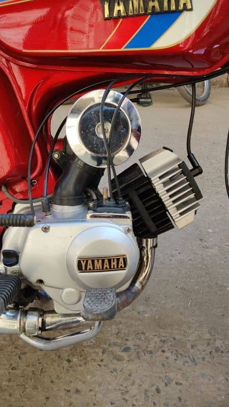 Yamaha 100cc 2 stock 1