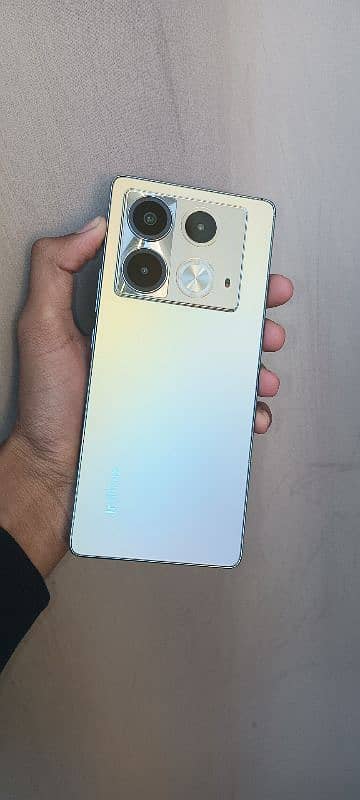 Infinix Note 40 256 GB 1