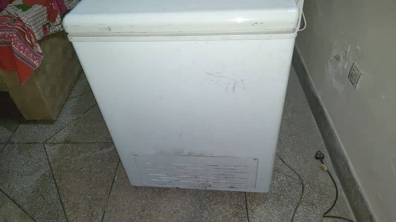 Haier Inverter Deep Freezer brand new Condition With 5 months Warranty 4