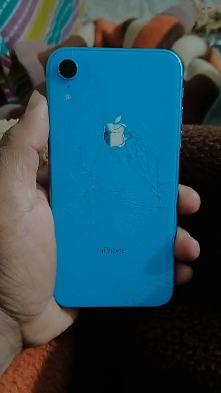 iphone xr 64gb FECTORY UNLOCKED 2