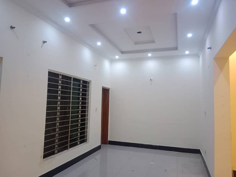 House Of 10 Marla For sale In Allama Iqbal Town 16