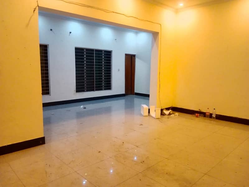 House Of 10 Marla For sale In Allama Iqbal Town 18