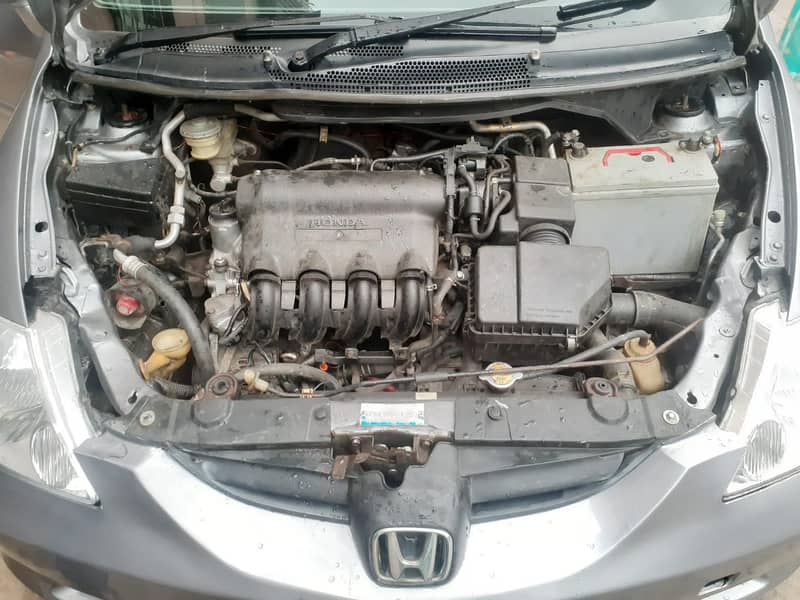 Honda City IDSI 2004 5