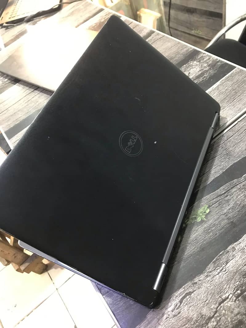 Dell E5470 Core i5/6th Gen 8/128GB 1