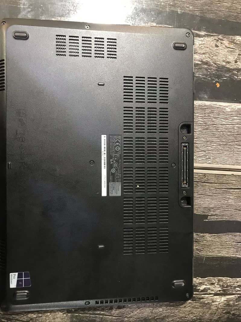 Dell E5470 Core i5/6th Gen 8/128GB 3