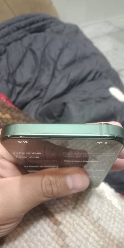 iphone 13 alpine green 4