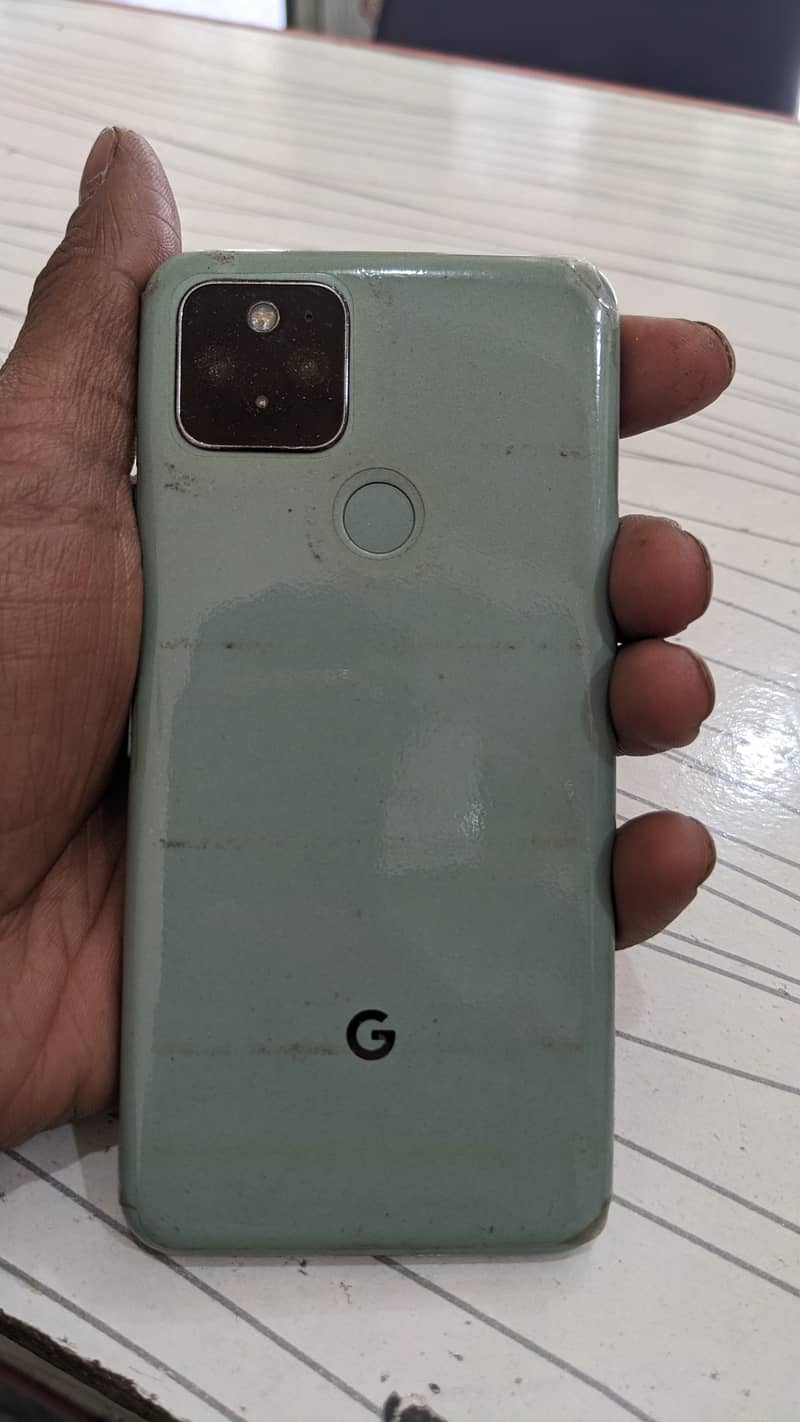 I want sale Google pixel 5 8gb 128gb good condition 3