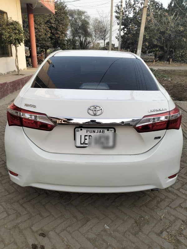 Toyota Corolla XLI 2015 6