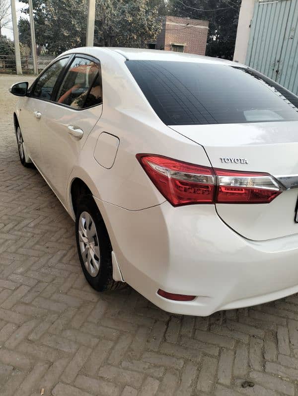 Toyota Corolla XLI 2015 9