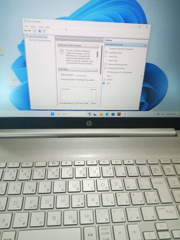 laptop for sell 16 GB i5 rison 15 hp 3