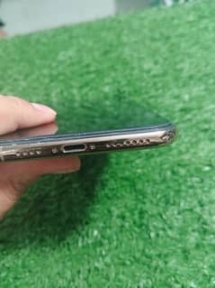 iphone XSMax Gold  256 9/10 condition