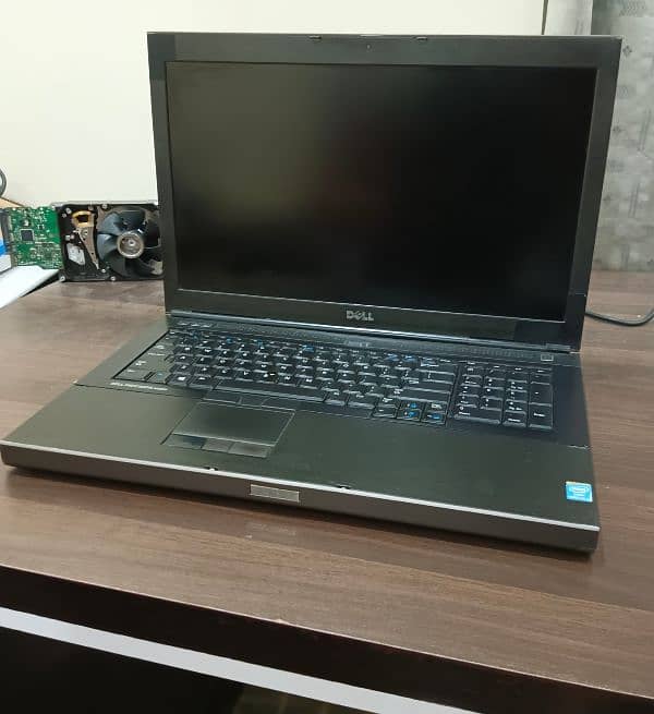 Соге i-7 Laptop Precision M6800 (Price Negotiable) 0