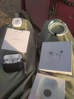 ear pods pro #2 new box Peake