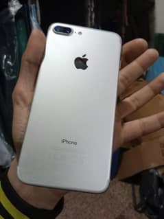 Iphone 7 plus. /128 gb