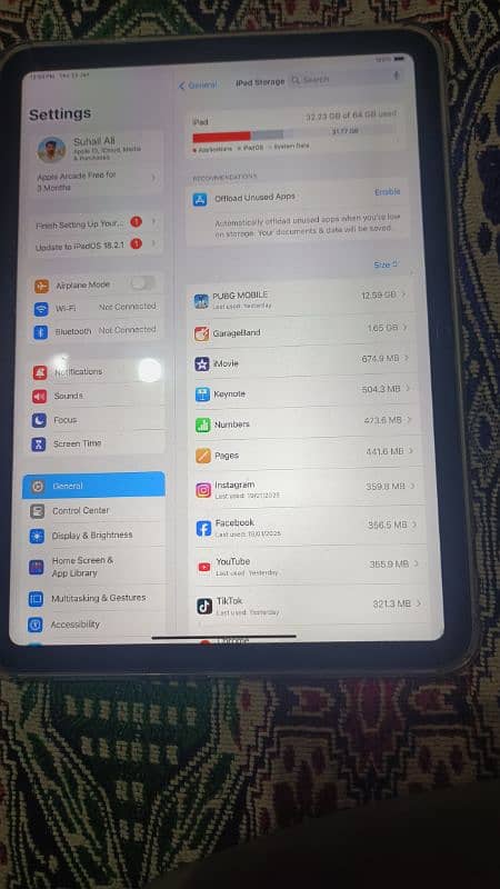 I pad 10th generation 64GB exchange possible 0