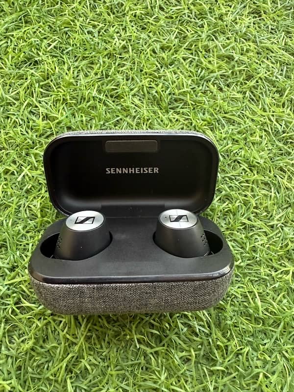 Original Sennheiser MOMENTUM True Wireless 2 3