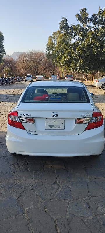 Honda Civic VTi 2013 1