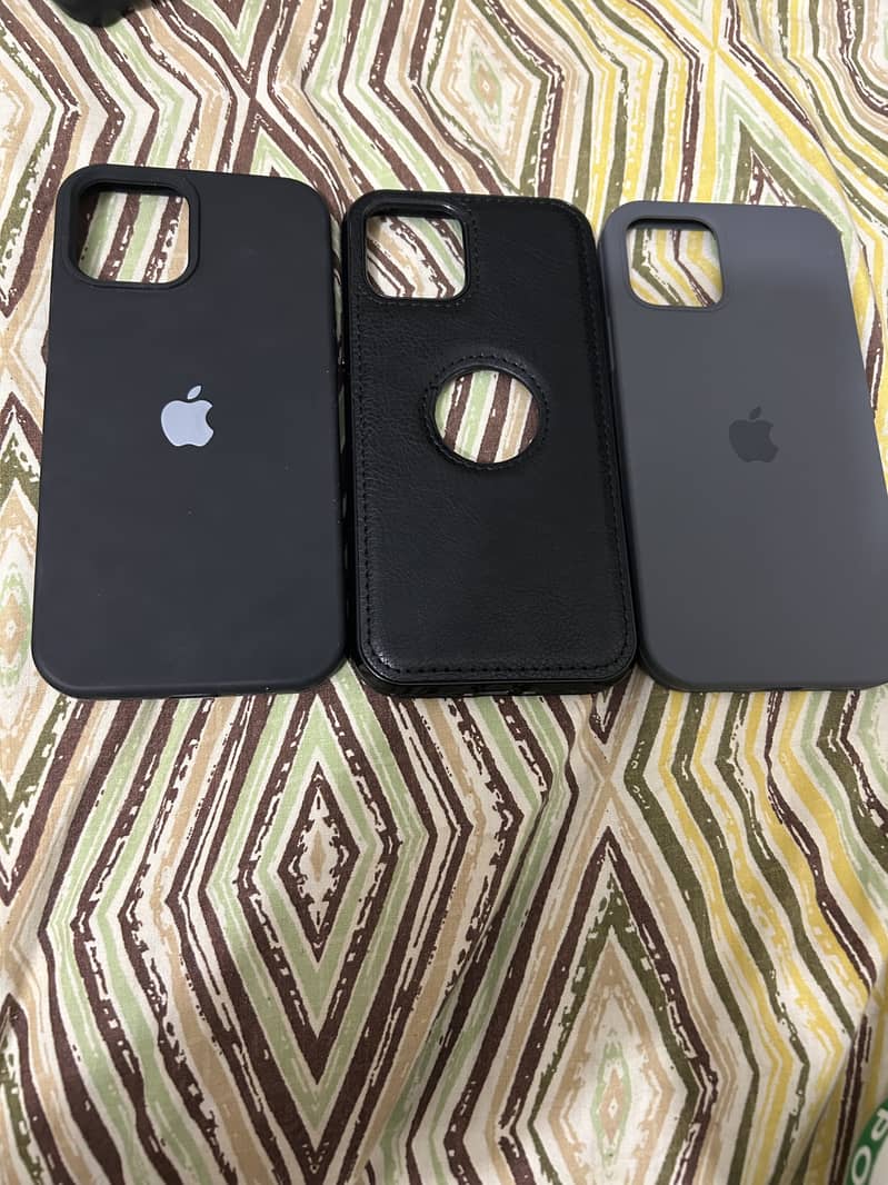 iPhone 12 covers almost new 1