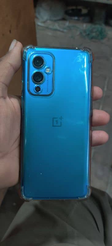 OnePlus 95g okay hy koi mslanhi hy mobile m 1