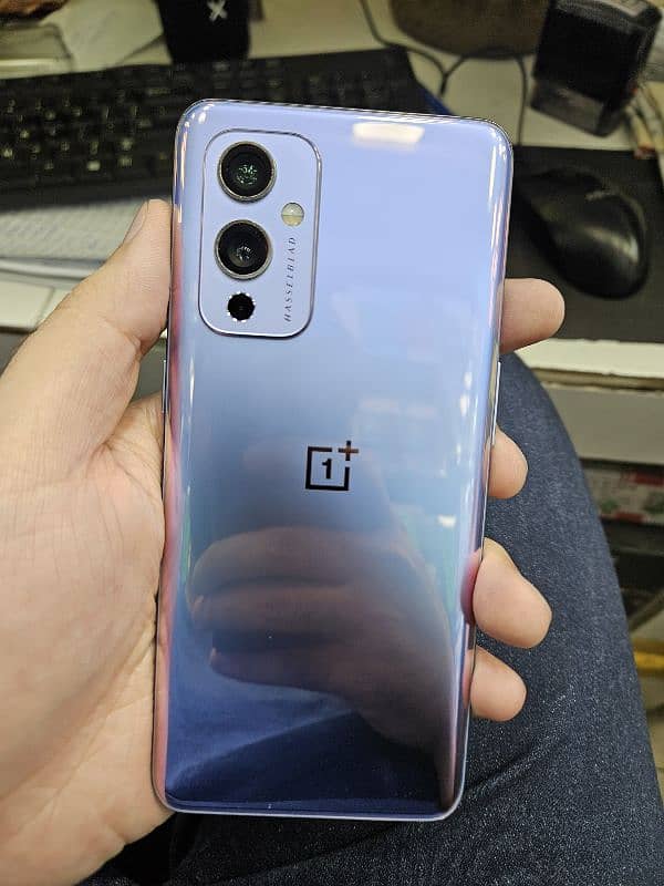 OnePlus 9 5G 8/128 0