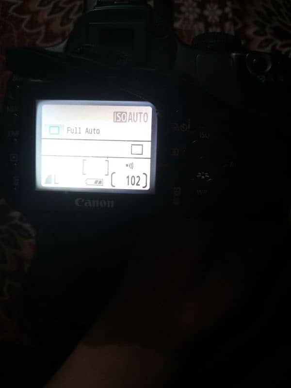 canon 400d with good condition 5