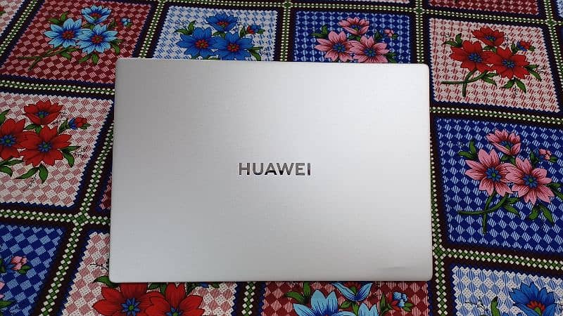 Huawei MateBook D16 i5 12th Gen in Very Good condition 0