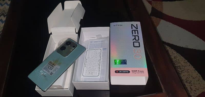 Infinix Zero 30 8/256Gb 5